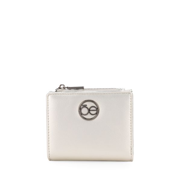 

Tarjetero Chico Flap Color Plata Talla: Única